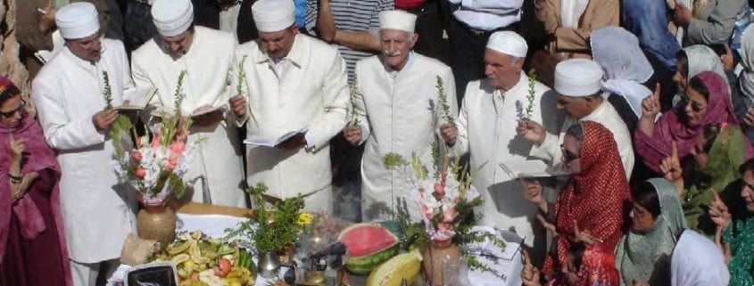 Zoroastrians In Takht E Soleymān, Photo: Wikipedia