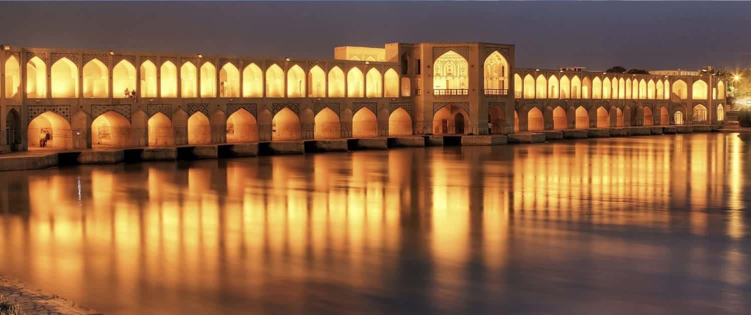 Si-O-Se-Pol, Isfahan, Iran Photography Tour