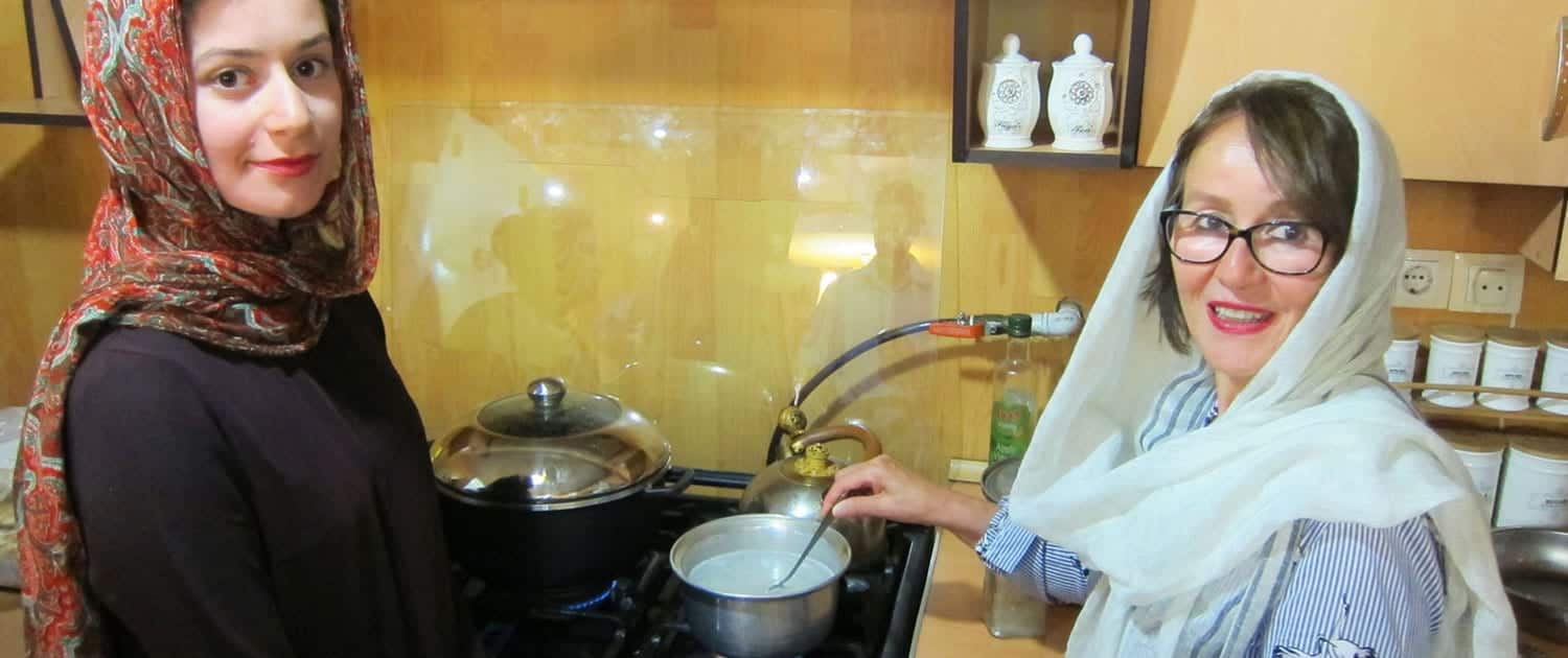 Tehran Hospitality Tour – Homemade Dinner With An Iranian Family