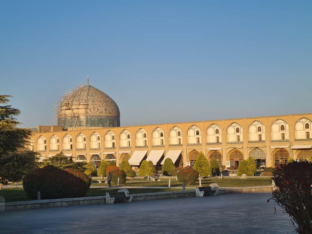 Naqsh-E Jahan Square: Esfahan'S Timeless Glory 8 Naqsh E Jahan Square