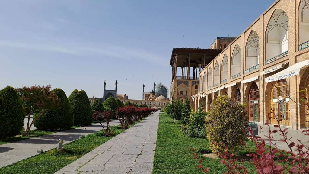 Naqsh-E Jahan Square: Esfahan'S Timeless Glory 9 Naqsh E Jahan Square