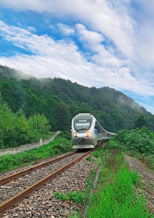 IranRailTour CrossingTheMountainsOfAlborzOnAPrivateTrain