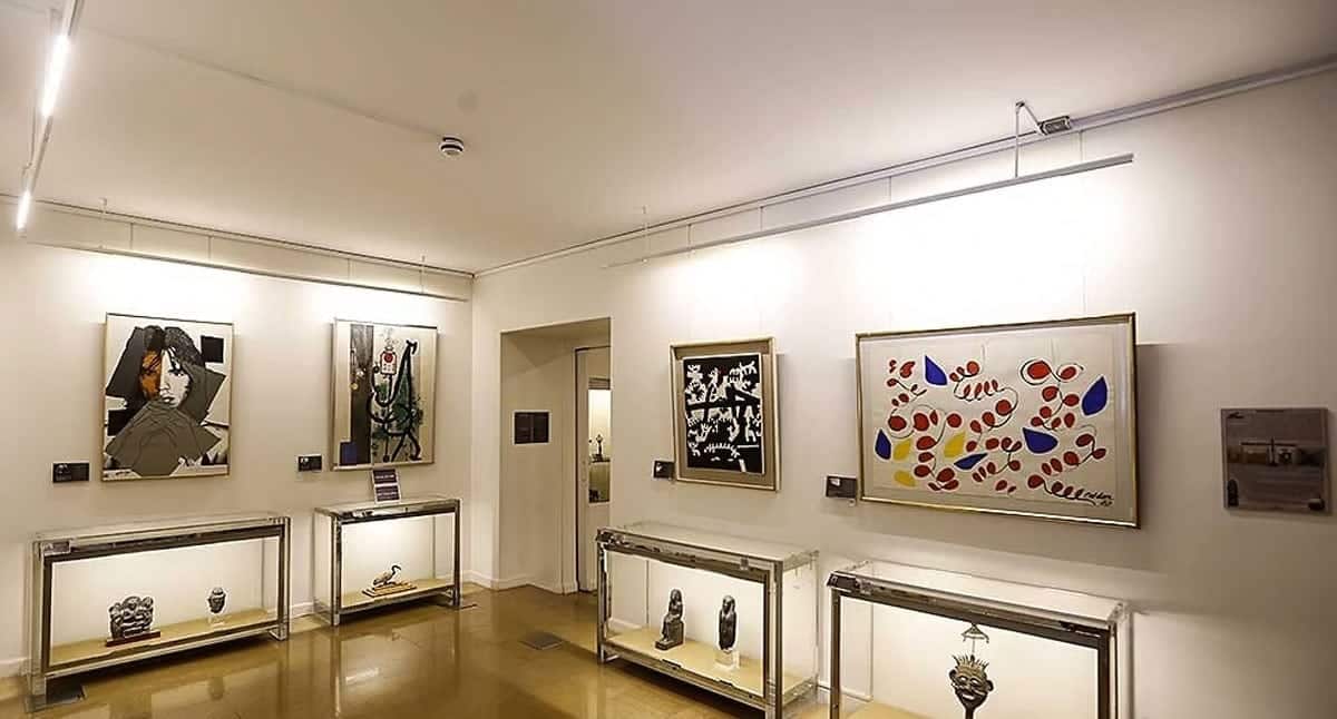 Jahan Nama Museum: Farah Diba'S Modern And Ancient Art Collection 3 05 - Jahan Nama Museum: Farah Diba'S Modern And Ancient Art Collection