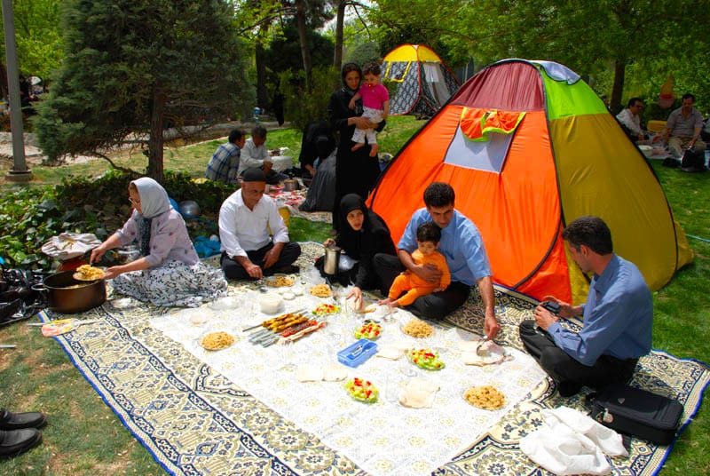Sizdah Bedar Is An Iranian Festival Tradition