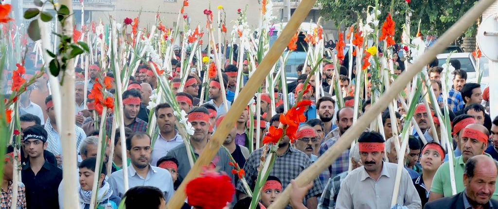 Qalischuyan (Carpet Washing) Rituals In Mashhad Ardehal, Kashan Image