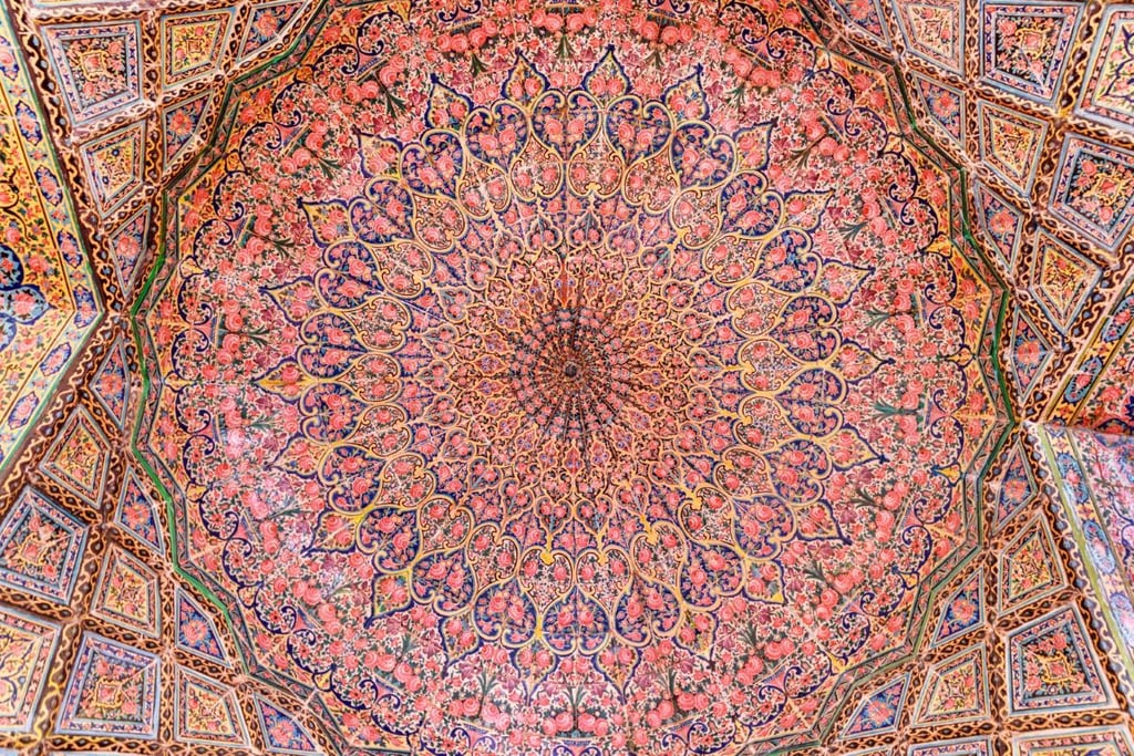 Nasir Al Mulk Mosque In Shiraz Nasir Al Mulk Mosque In Shiraz