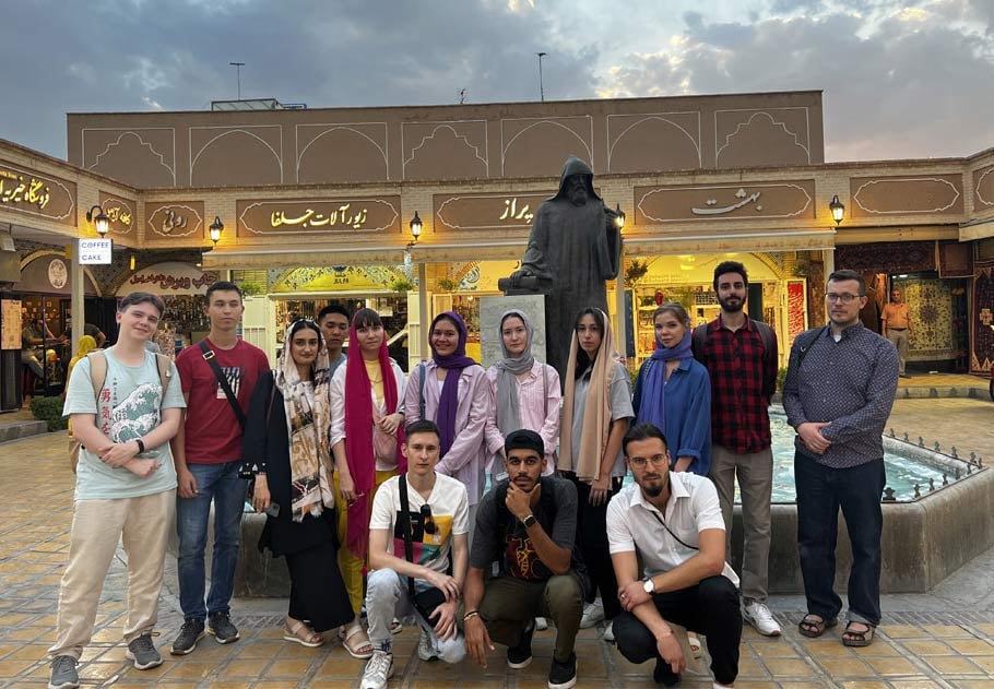 Studying Persian in Iran Language Courses and Cultural Immersion