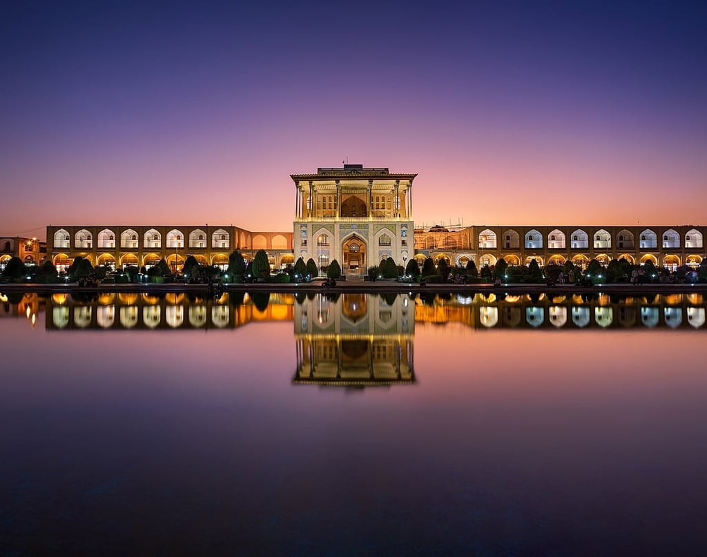 Isfahan Travel Guide Image
