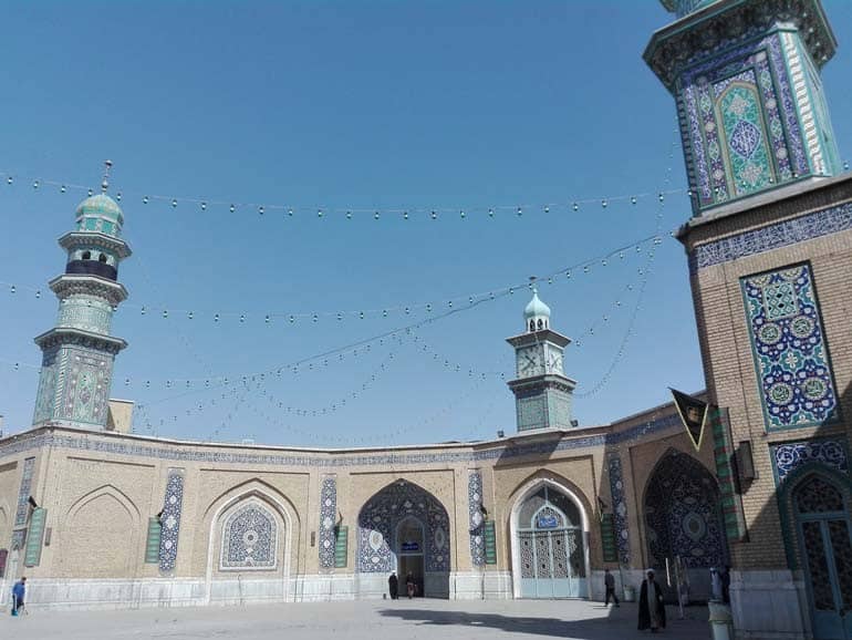 Qom Travel Guide Image