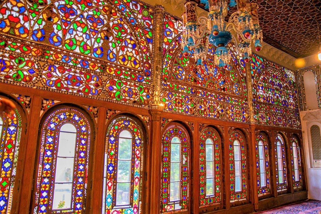 Qazvin Travel Guide Image