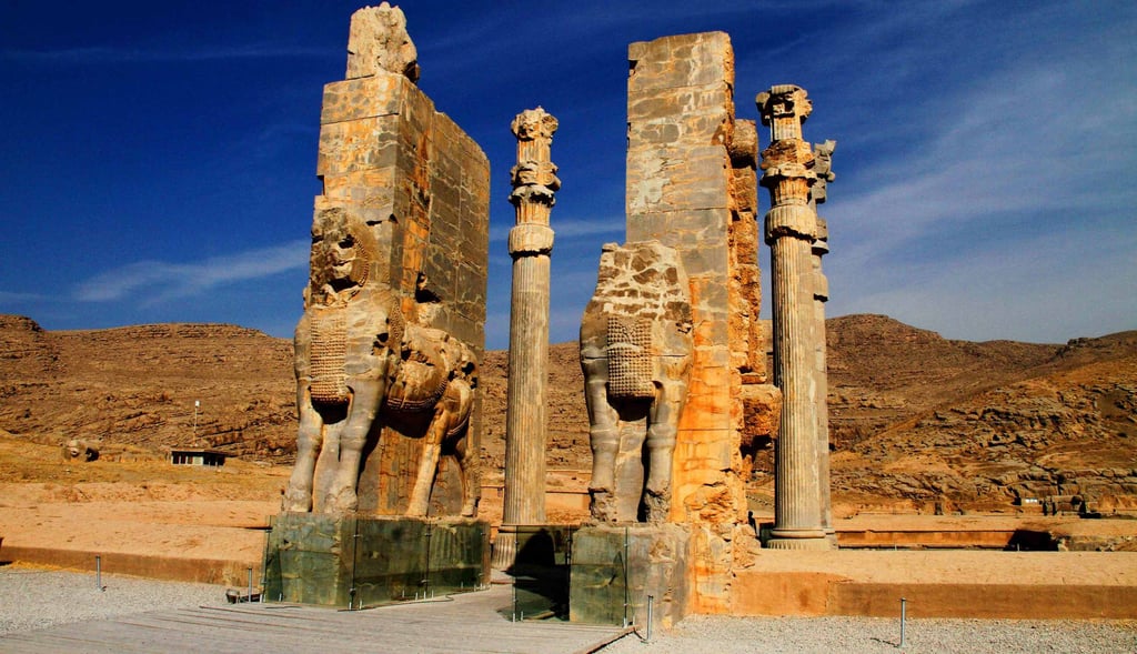 Persepolis Travel Guide: A Gateway To Ancient Persia 2 Persepolis Travel Guide