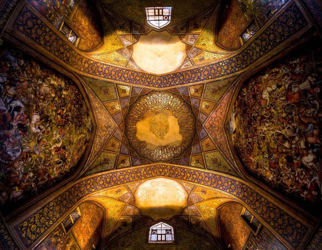 Architecture Of Chehel Sotoon Palace In Isfahan