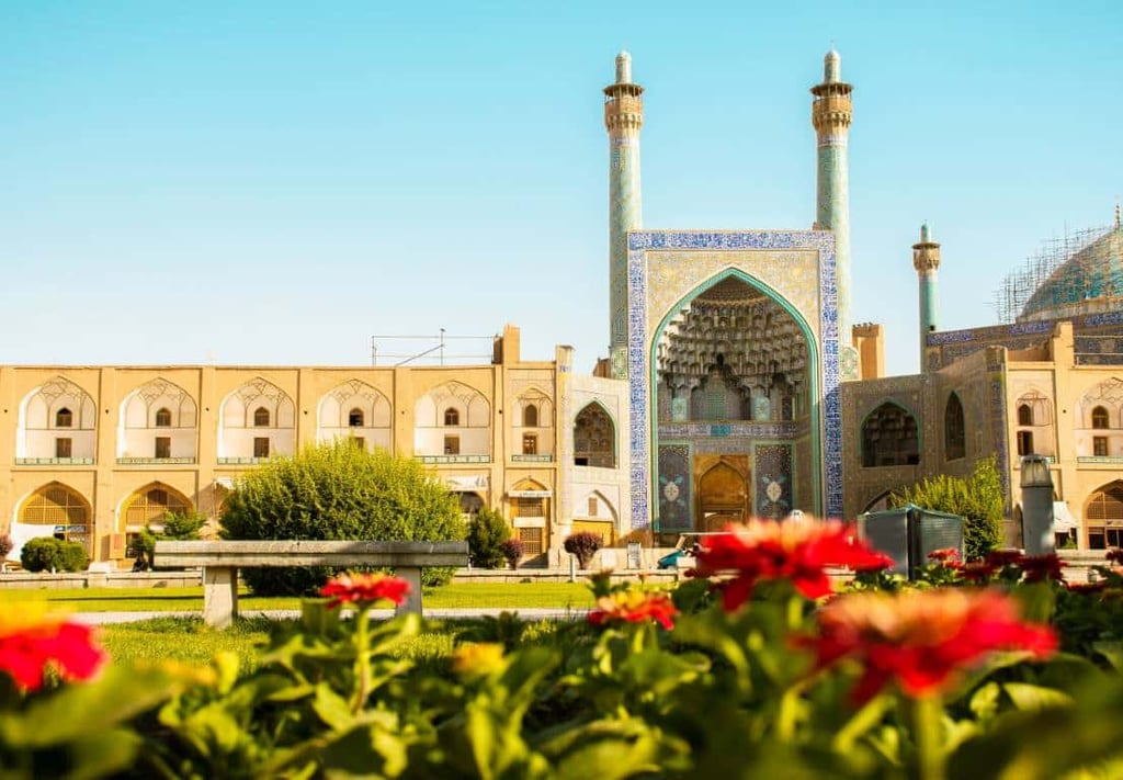Jameh Mosque Of Isfahan Jameh Mosque Of Isfahan