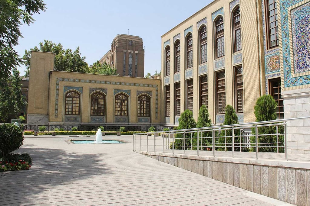 Malek National Library And Museum