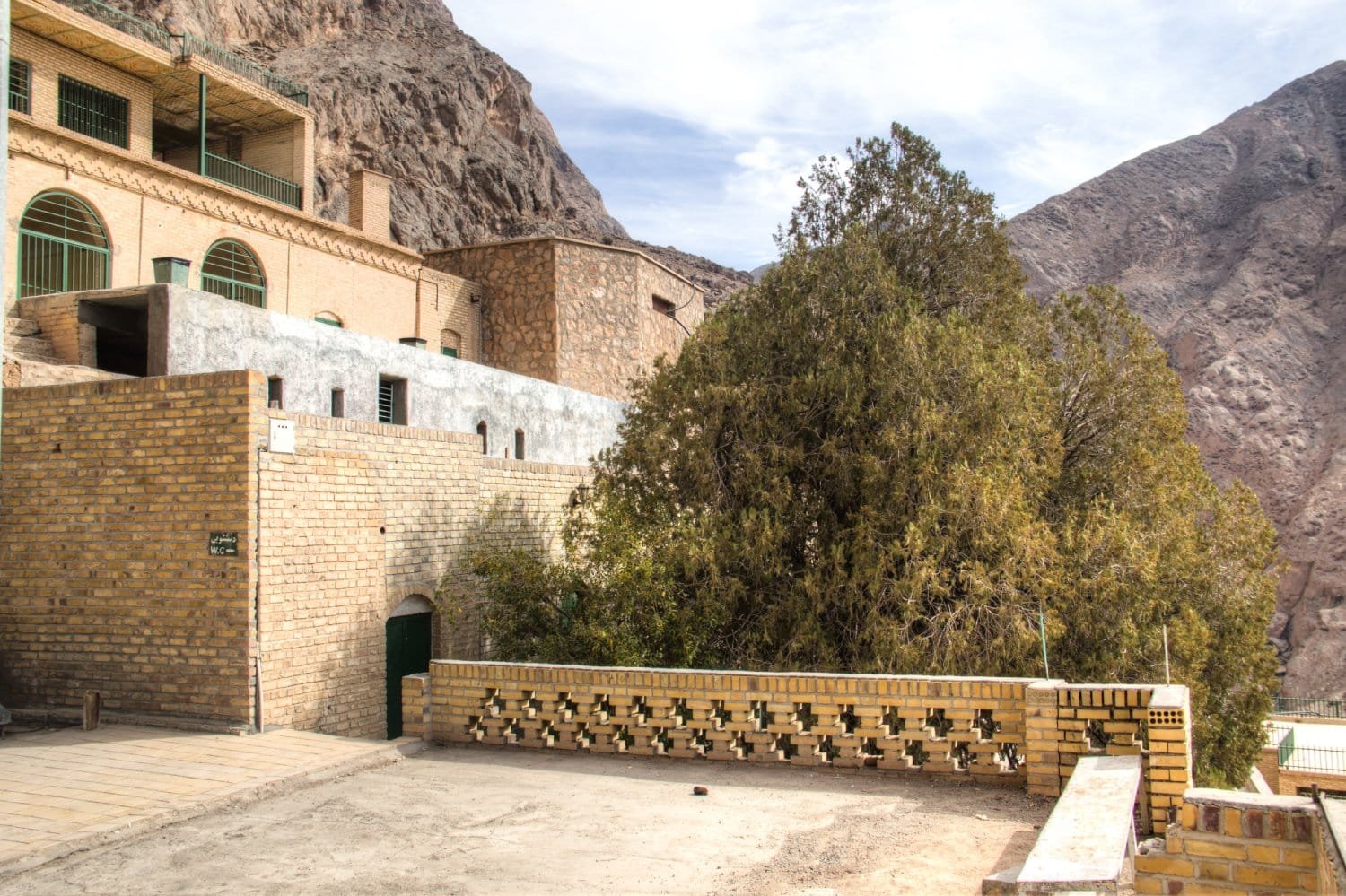 Chak Chak, Zoroastrian Temple