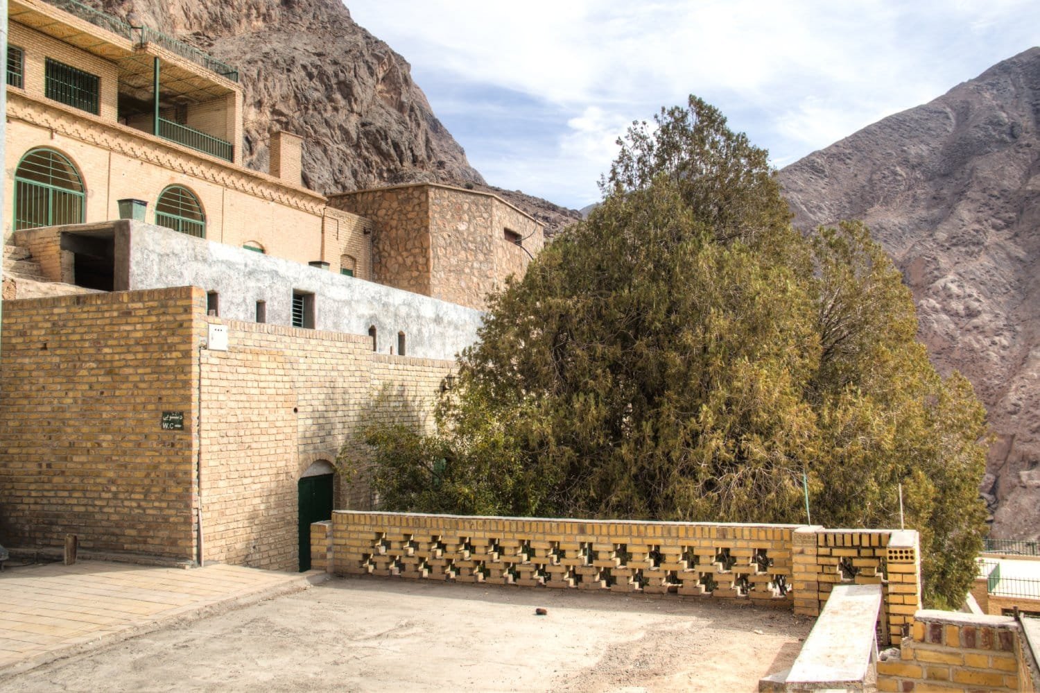 Chak Chak, Zoroastrian Temple Chak Chak, Zoroastrian Temple