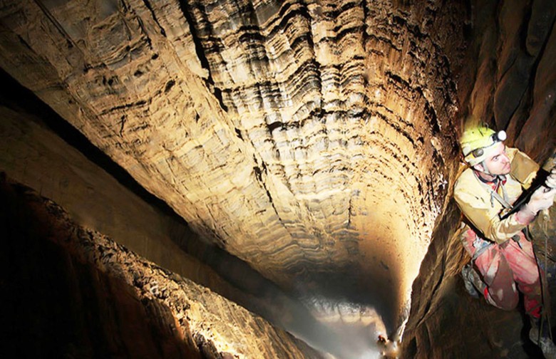Parau Cave: A Geological Marvel Near Kermanshah