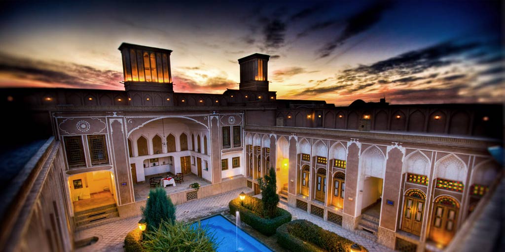 Hotel Laleh in Yazd