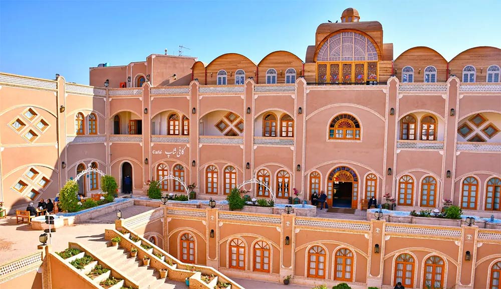Top 5 Hotels In Yazd: Tradition &Amp; Comfort Dad Hotel In Yazd