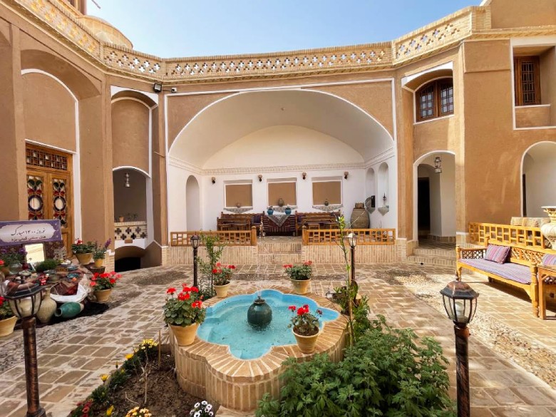 Top 5 Cheap Hotels in Yazd