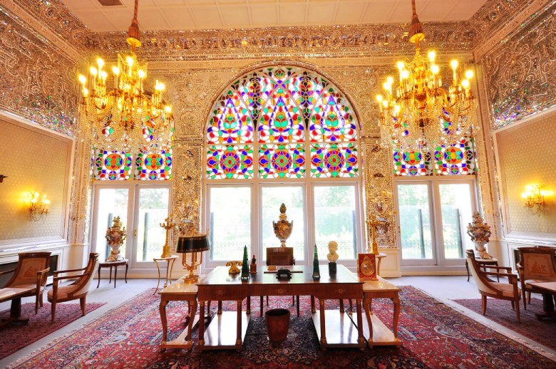 Meet Tintin At Niavaran Palace In Tehran! 2 Niavaran Complex: A Royal Persian Legacy