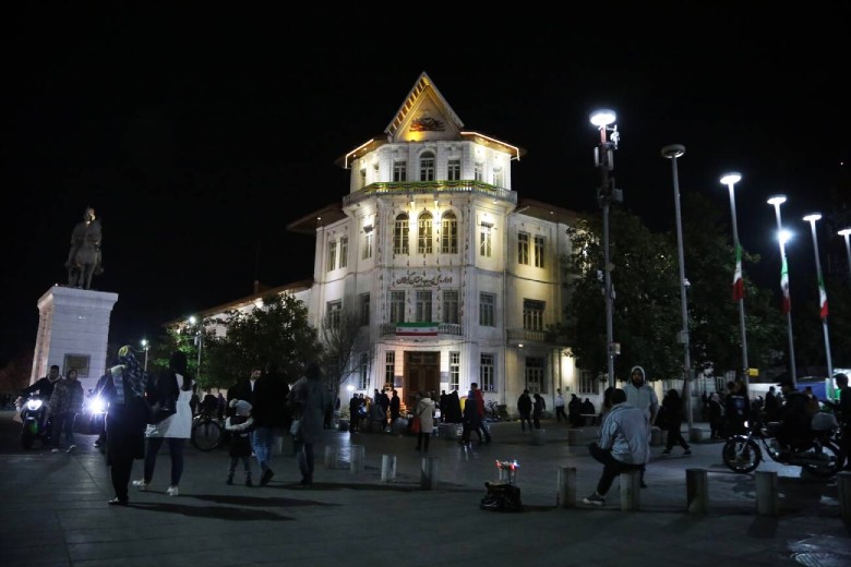 Rashed Square Exploring Shahrdari Square of Rasht