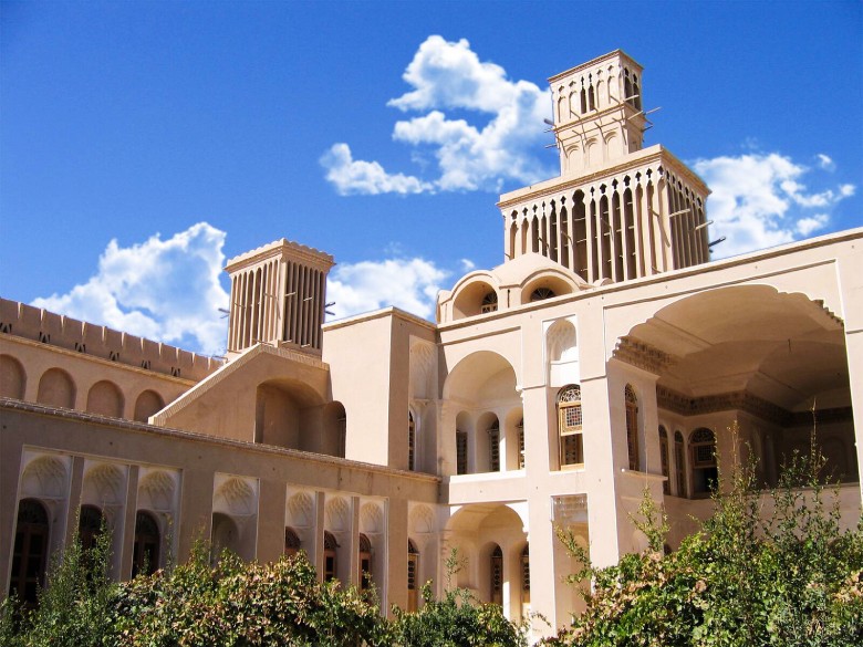Aghazadeh Mansion, Abarkooh