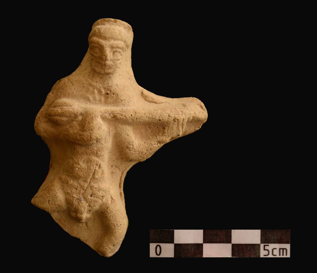 Musician male figurine from Haft Tappeh, The middle Elamite period, The 15th-14h B.C, Photo by Sara Fereidouni