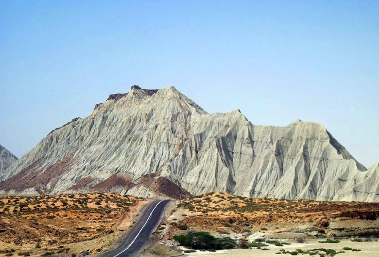 Way to Martian Mountains of Chabahar