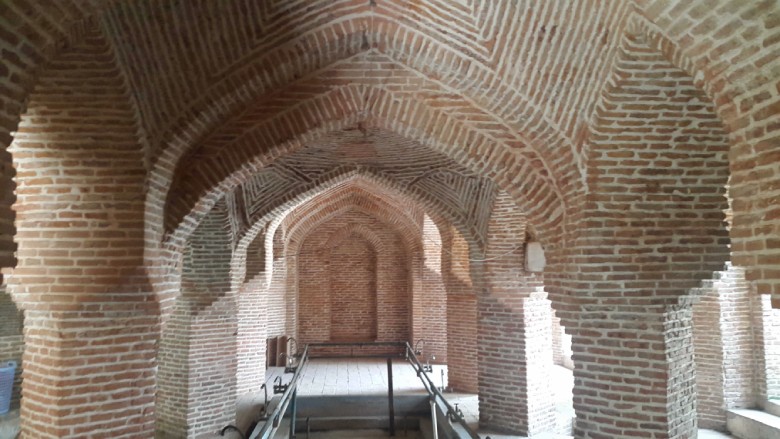 Explore Lahijan: A Complete Travel Guide 13 Akbariyeh Mosque Of Lahijan