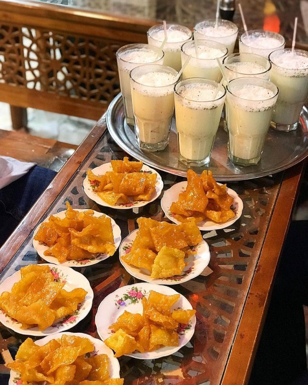 The Tastiest Souvenirs From Isfahan You Must Try! 8 Doogh And Gooshfil In Isfahan