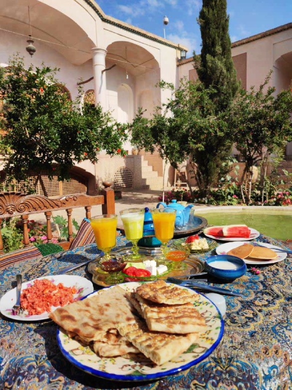 Morshedi House In Kashan: A Tripadvisor Perspective 8 Having Breakfast At Morshedi House