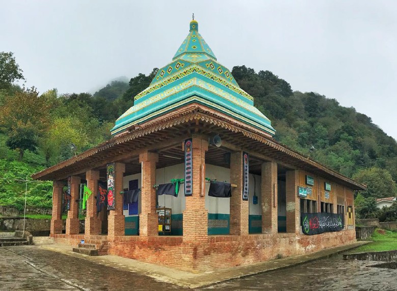 Explore Lahijan: A Complete Travel Guide 6 Sheikh Zahed Gilani&Amp;Apos;S Shrine, Lahijan