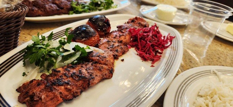 10 Best Rashti Restaurants In Rasht You Have To Try 6 Moharram Restaurant
