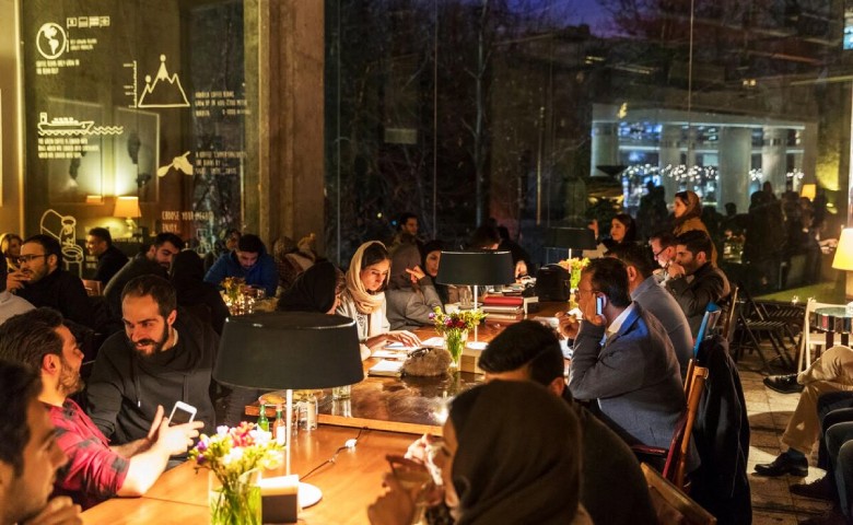 Is Iran Very Strict? A Comprehensive Look For Travelers 6 Coffee Shops And Restaurants In Iran