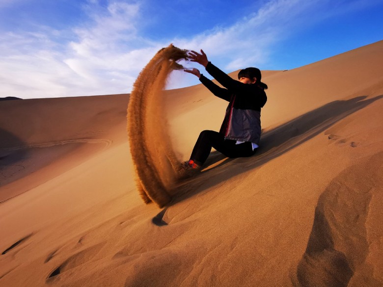 Discover Varzaneh: A Desert City Near Isfahan 3 Varzaneh Desert
