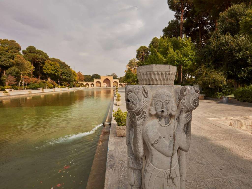 Persian Gardens: Discover 9 Iranian Gardens Listed By Unesco 7 Chehel Sotoun Garden In Isfahan