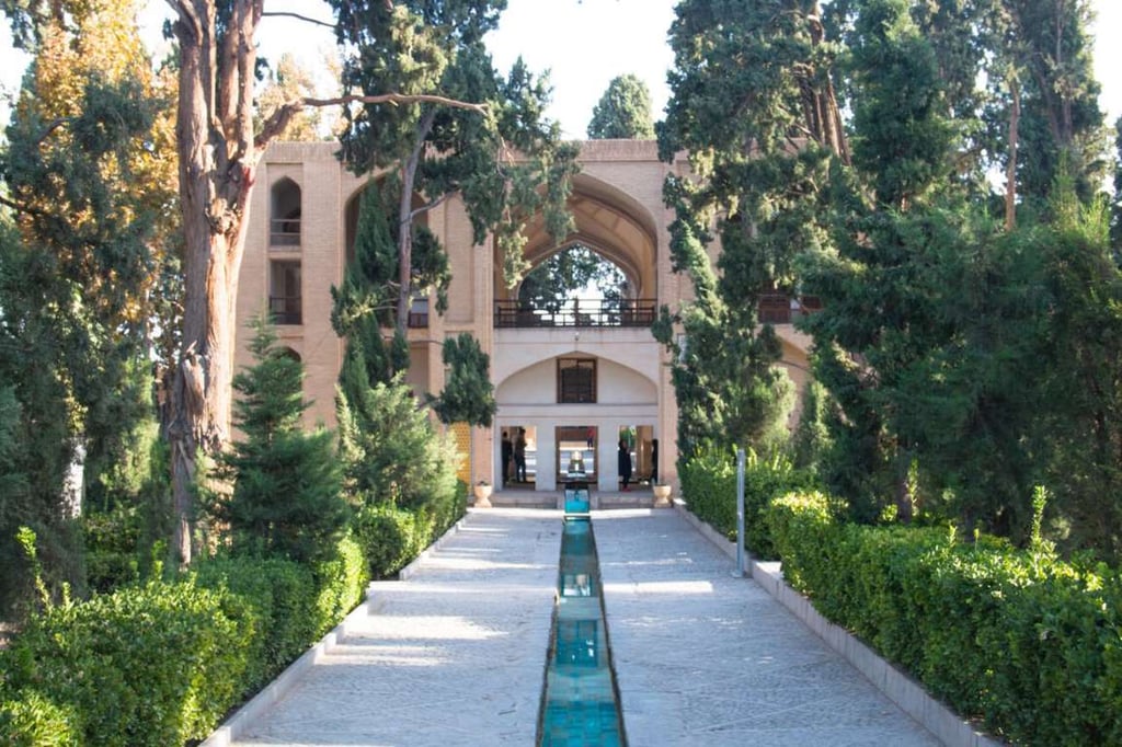 Persian Gardens: Discover 9 Iranian Gardens Listed By Unesco 9 Fin Garden: An Oasis In Kashan