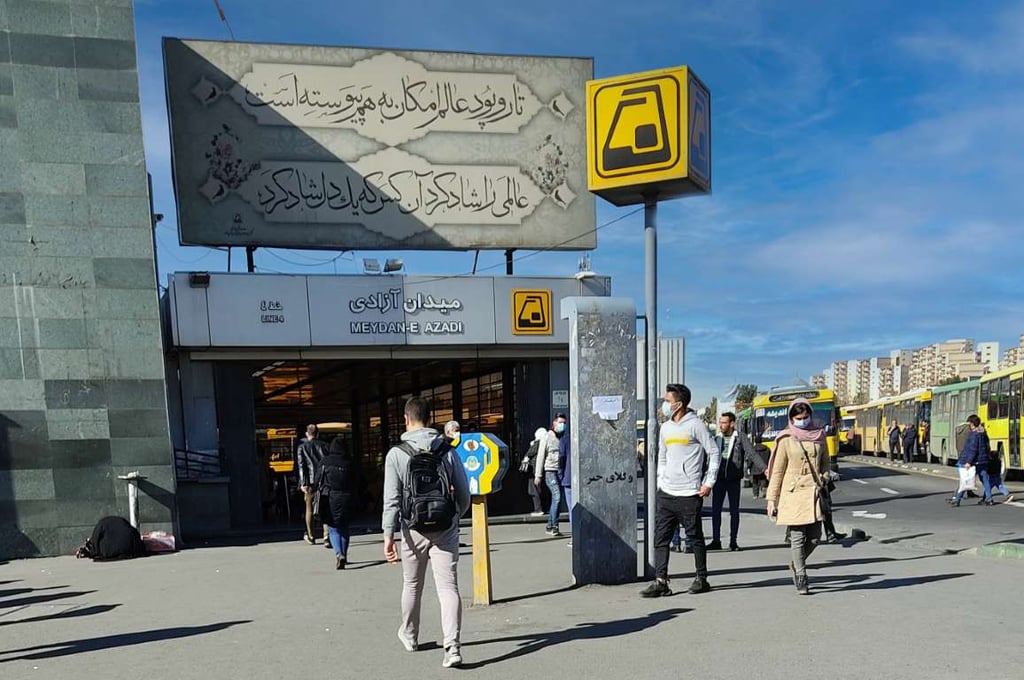 Tehran Metro Guide: Maps, Lines &Amp; Tips For Tourists 8 Meydan E Azadi Metro Station