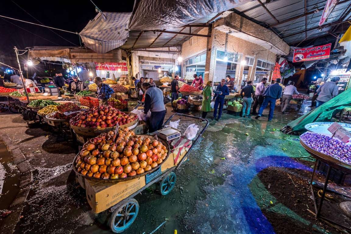 The Pomegranate In Iran: A Symbol Of Life, Faith, And Art 10 Pomegranate In Iran