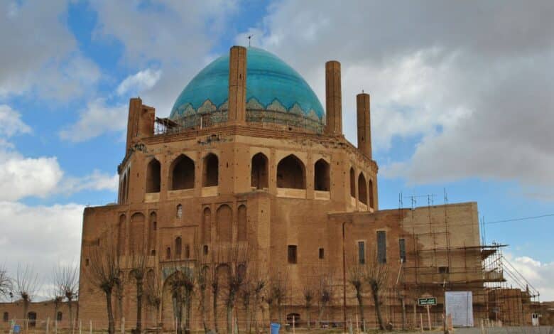 Zanjan Travel Guide 1 Soltaniyeh Dom