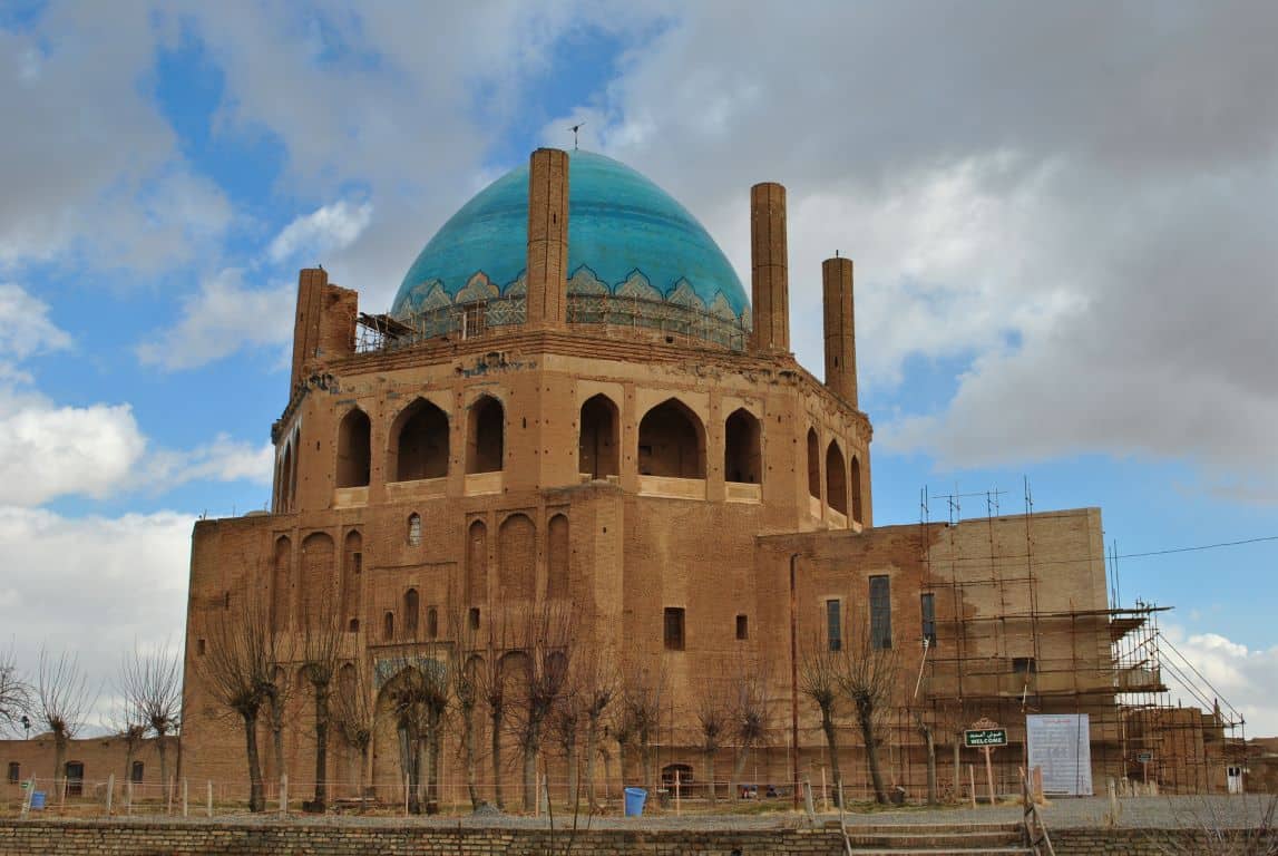 Snjan Zanjan Travel Guide: Top Sights & Tips + Photos