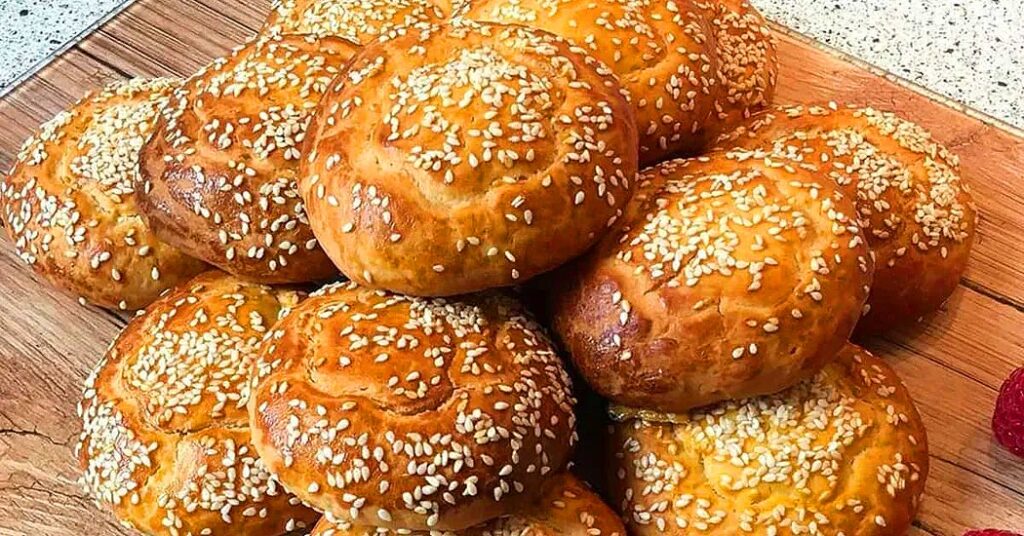18 Popular Types Of Iranian Bread You Must Try 12 Sweet And Soft Komaj Bread From Hamedan, Made With Dates And Egg Yolk, Perfect For A Light, Nutritious Snack Or With Tea.