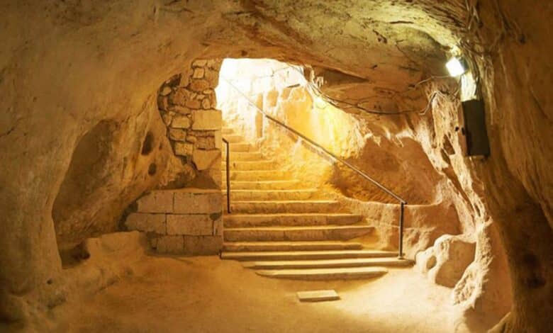 Discover Nushabad Underground City 1 Noushabad Underground City