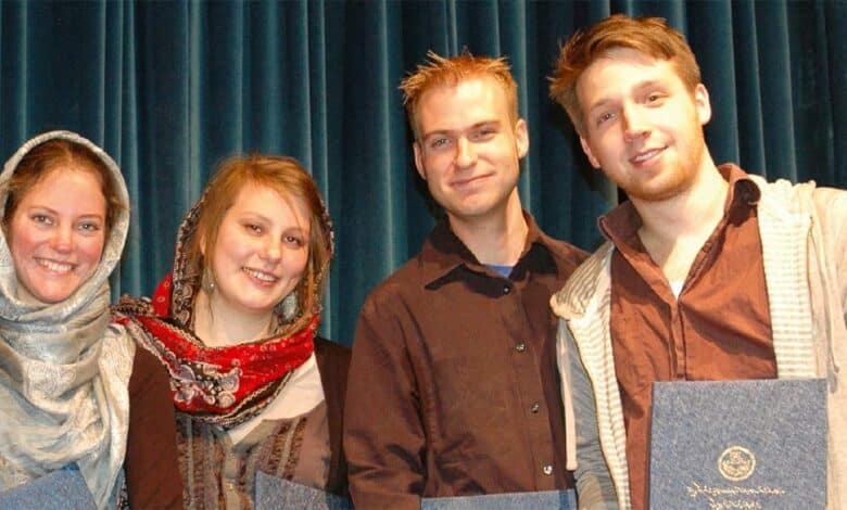 Studying Persian In Iran: Language Courses And Cultural Immersion 1 How To Study Persian Language In Iran?