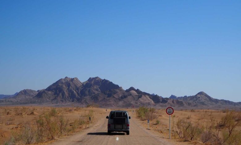 Javi And Marta'S Iran Adventure: A Quest Through Deserts For A Cause 1 Dasht E Kavir