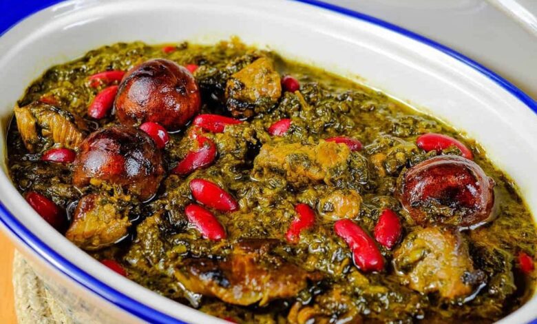 The 7 Best “Chelo Khoresh” Dishes You Must Try In Iran 1 Ghormeh Sabzi