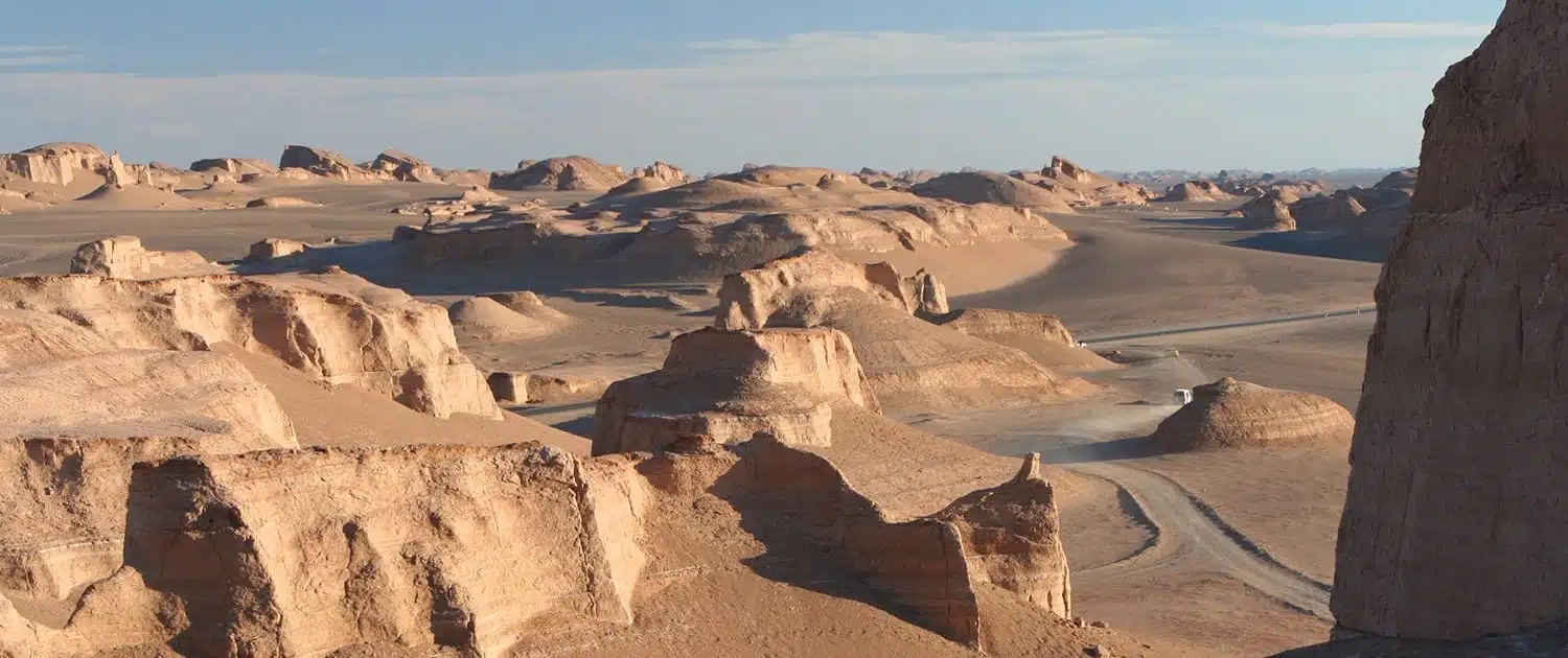 Lut Desert Tour – An Extraordinary Expedition Through The Earth Hottest Place