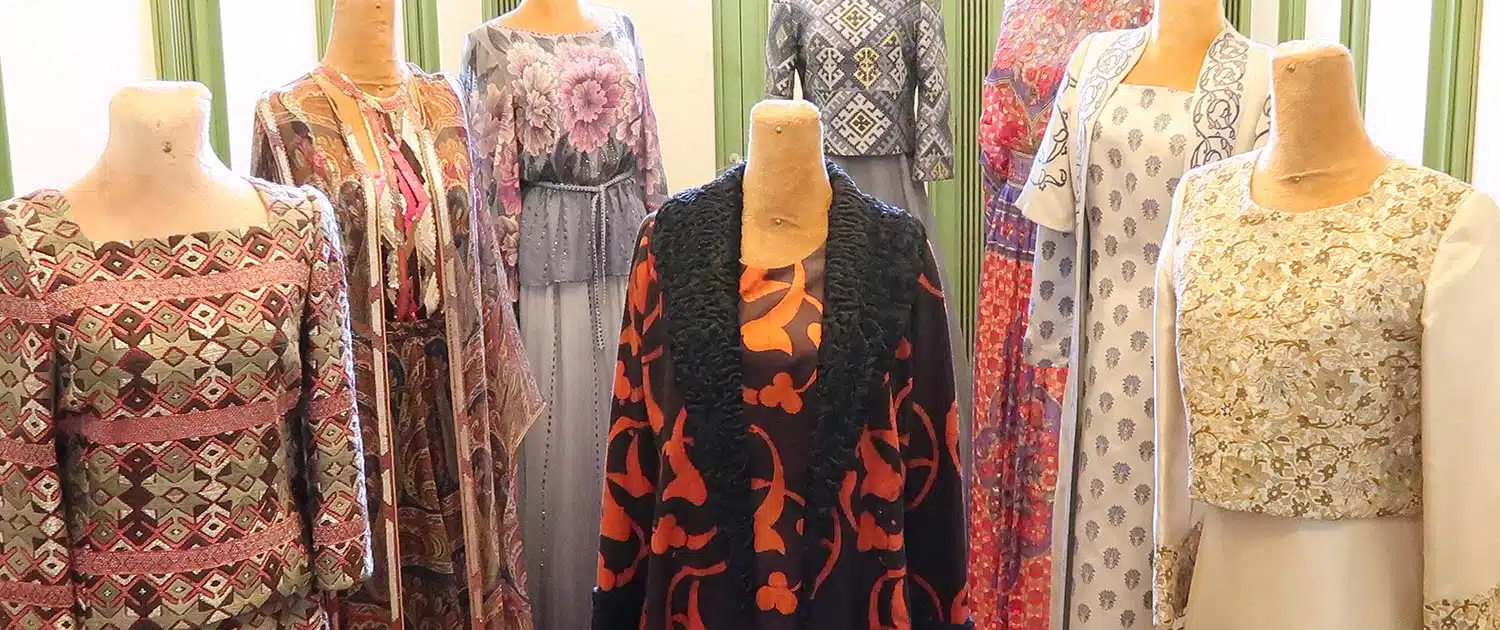 Niavaran cloth collection