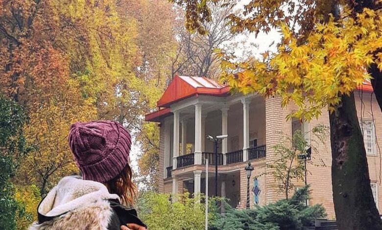 In Pictures: Exploring Tehran On A Rainy Autumn Day 1 Saad Abad Rainy Surfiran